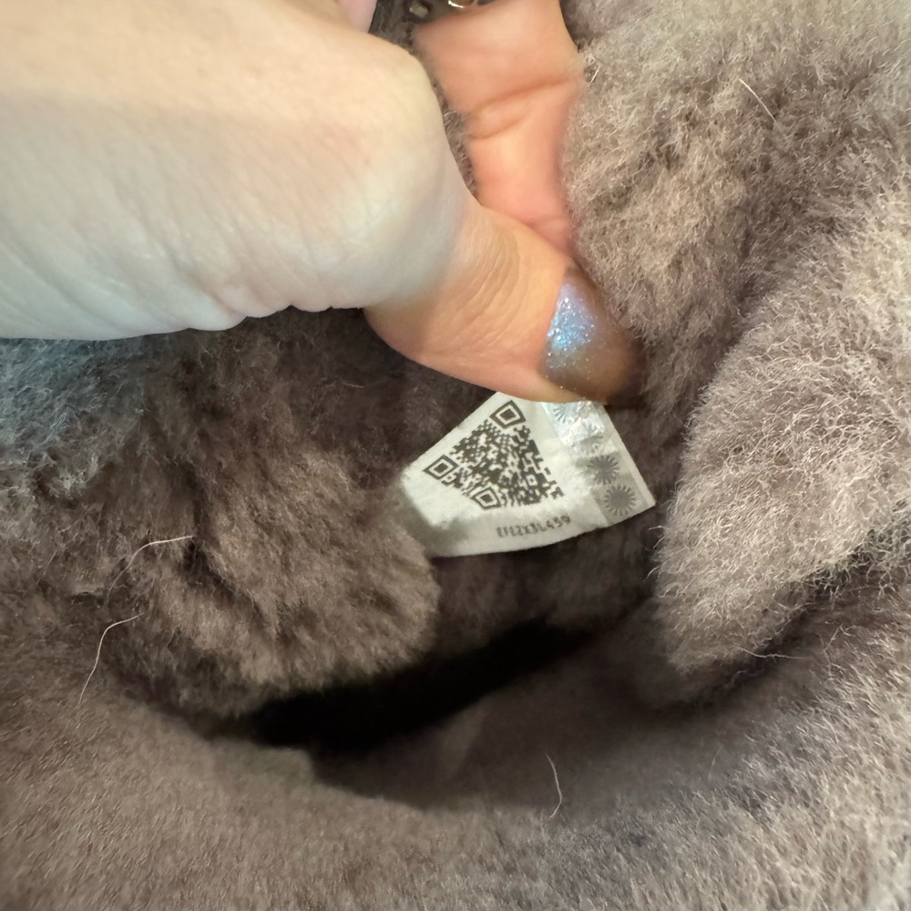 Ugg Bailey Button Storm Gray Shearling Boots - image 3